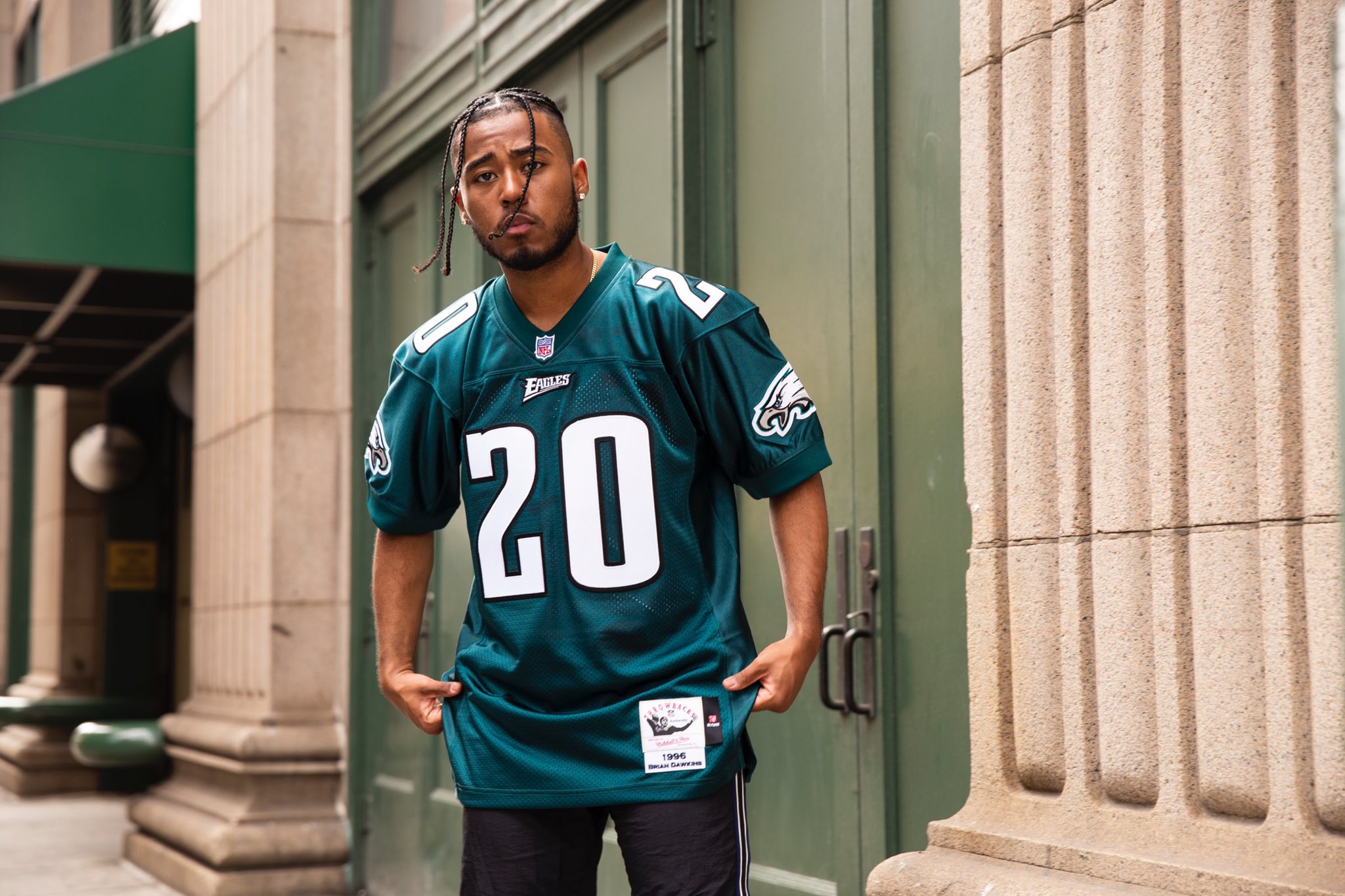 Mitchell & Ness on X: WEAPON X @BrianDawkins 🦅🏈 🚨 TODAY ONLY