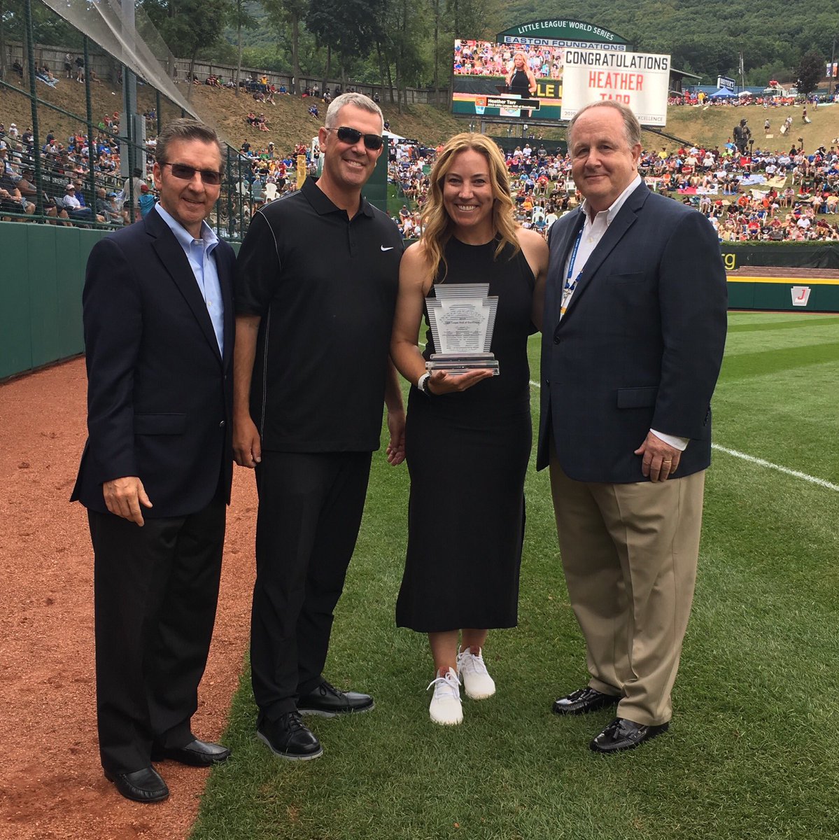 LittleLeague's tweet image. Heather Tarr, welcome to the Little League Hall of Excellence! #LLWS