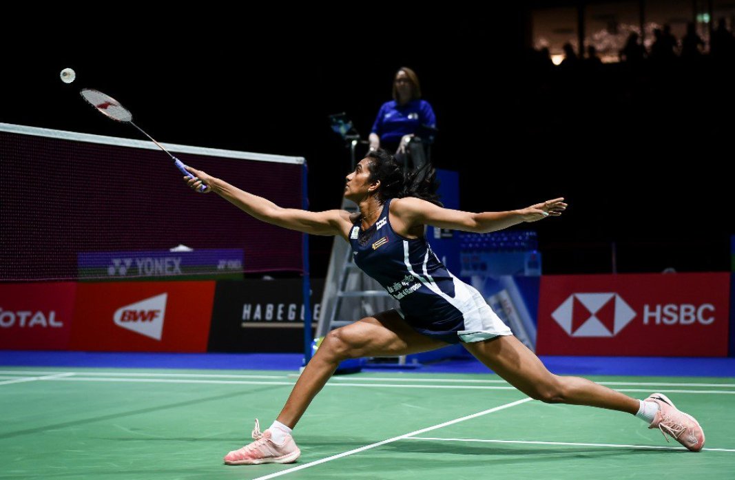 TechCircuit1's tweet photo. PV Sindhu becomes first Indian to win World Badminton Championships gold
Congratulations @Pvsindhu1 #PVSindhu
regards
@TechCircuit1
#techckt
#techcircuit https://t.co/zBcFSBZWVW