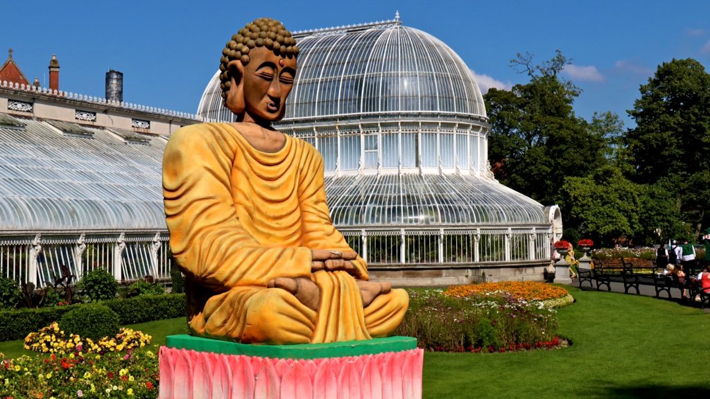 kgray_g's tweet photo. Sunshine at the Belfast Mela.@angie_weather @WeatherCee @barrabest @geoff_maskell #belfastmela https://t.co/J5bIO1aDiK