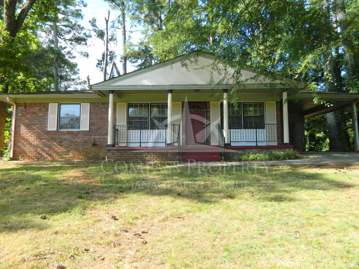 CompassManager's tweet photo. Forest Park Ranch for rent!
📌 1079 Shieldcrest Way
🔍Forest Park, GA
💲 1,100/month
🏠1140 SqFt
🛏 3 beds, 2 baths
Let's get you into the home of your dreams! 🏡
For more info and to schedule a showing
⬇️ ⬇️ ⬇️
https://t.co/LizTjKsfgX
#CompassRent #PropertyManagement https://t.co/udPxQcPtGy