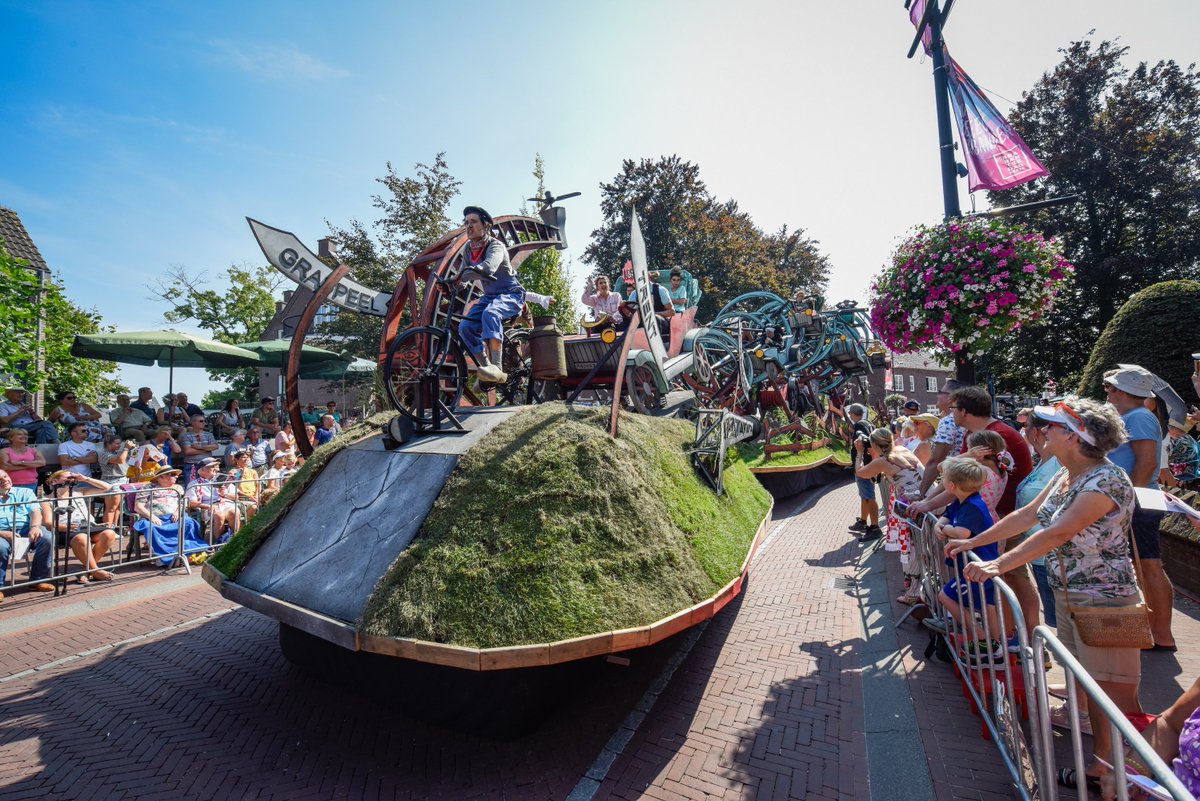 Brabantsedag's tweet photo. Algemeen Winnaar  62ste Brabantsedag
1. STORM VAN RAMPTOERISME
WAT!? DAT MOET IK ZIEN!
door Ge Wit ’t Oit Noit Nie https://t.co/mzRcwsJ4l9