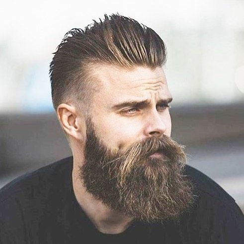 Guys with great #beard and #mustache are real eye-catch. But what if that is topped with an excellent cut on the head top? It is no doubt that such an addition will be a master piece. 👏🙏🙌🔥