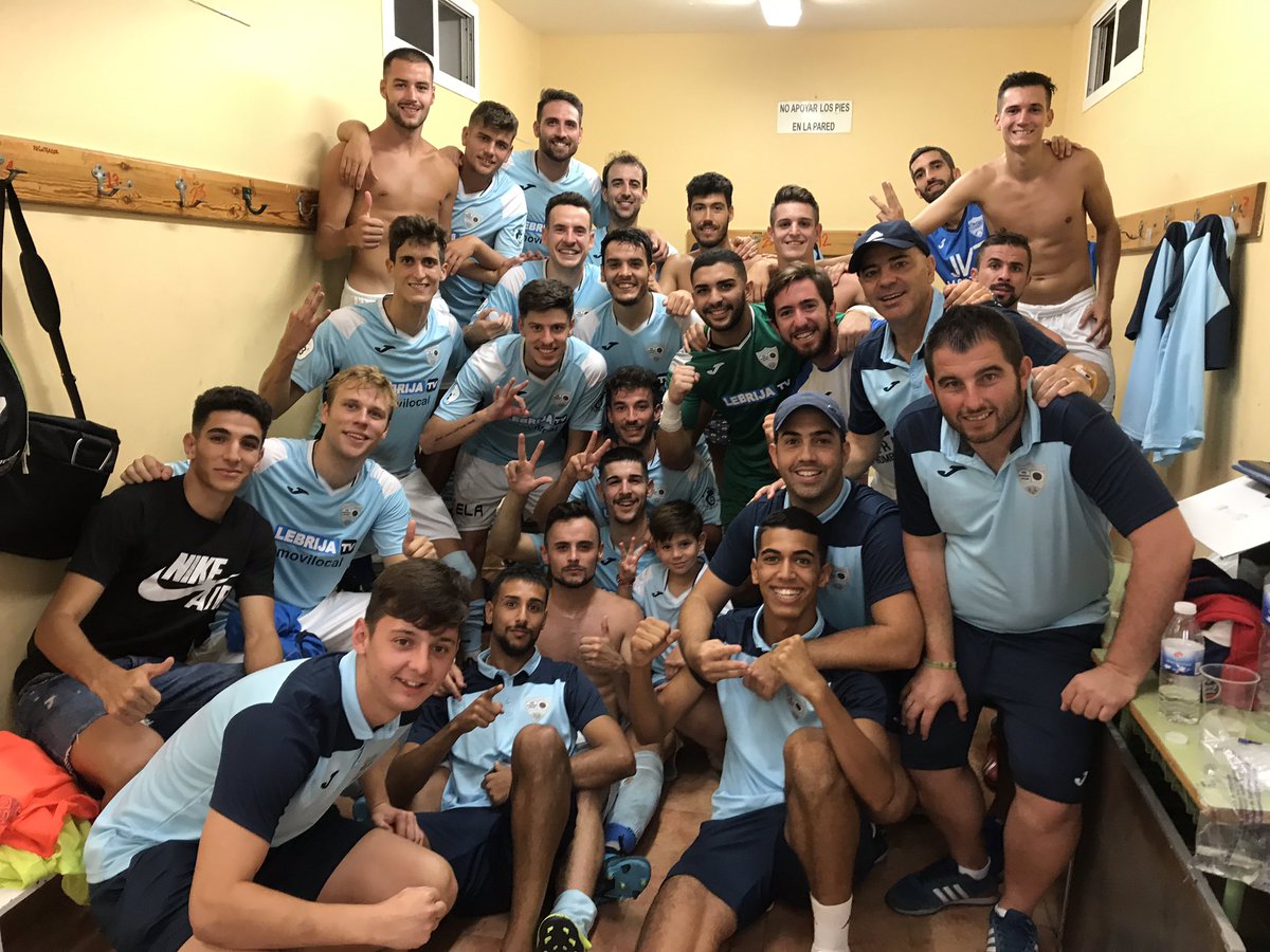 ubloficial1928's tweet photo. Final en el municipal de Lebrija, grandísima victoria de los nuestros ante un buenísimo equipo como es el CD Utrera.
@ubloficial1928 2 @UTRERACD 1
⚽️⚽️ Giraldez https://t.co/BhaUfxLOpq