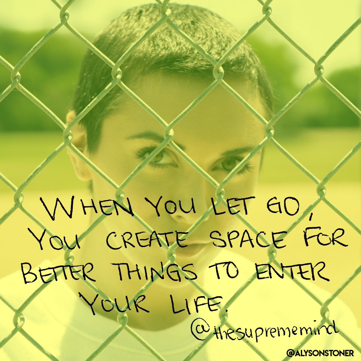 AlysonStoner's tweet photo. Friend, I see ya holding on… it’s time to let go. I believe in you. Retweet with “I BELIEVE BETTER THINGS ARE AHEAD.” #SundayMotivation https://t.co/ojMPw0AW3r