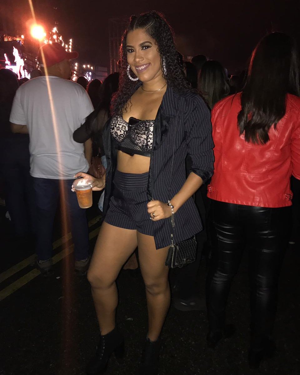 BeaPires18's tweet image. Decreto liberado para ela.. #GarotaVip ✨