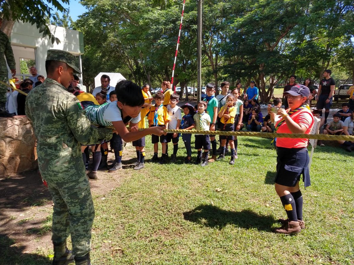 Las instalaciones del 20/o. Batallón de Infantería fue sede del “Campamento Familiar 2019” donde maestros y alumnos de la Asociación de Scouts de Chiapas presenciaron y formaron parte de las actividades que realiza el #EjercitoyFAM #ElSabino, #Chis.