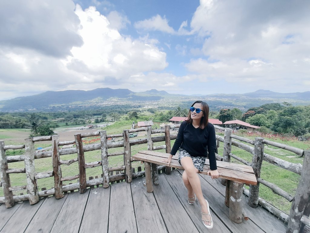 shasyaJADE's tweet photo. #mahonitomohon #exploreminahasa #exploremanado #sulut #sulawesiutara #minahasa #tomohon #jalanjalanminahasa #bakakigatal #wisataminahasa #wisatamanado #lokonview #mountainview #ayokemanado #manadoindah #sulutoke https://t.co/DufGlb8I2z