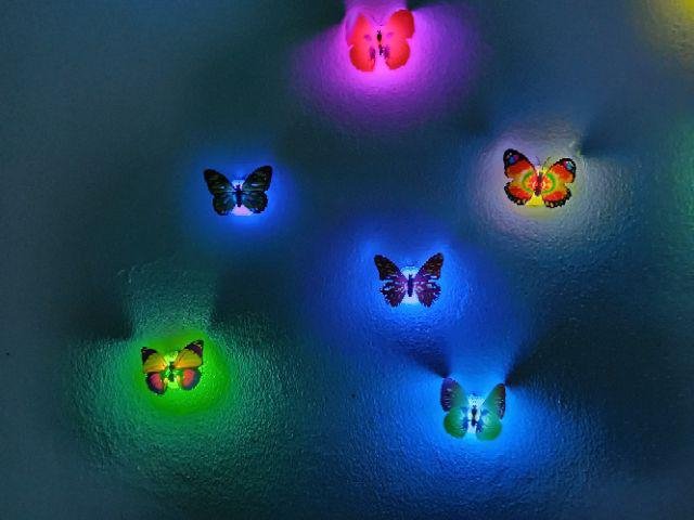 OOOO_TSK's tweet photo. @destiny308z @EXO_eLementTH ทีม Don't go พิจารณาด้วยนะคะ คิดว่าถ้าถือทั้งฮอลสวยแน่ๆเลยค่ะ
#EXplOrationBKK 
#EXOeLementTH https://t.co/bDYbO6GGZG
