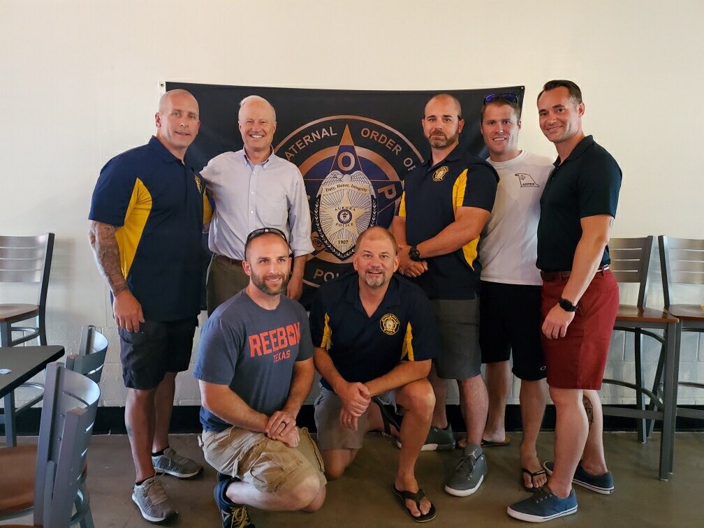 APDFOP49's tweet image. Aurora FOP Lodge 49 endorses Mike Coffman for Mayor of the City of Aurora. 

We’d like to thank Mike for attending our vote party today, and taking the time to take a photo with some of our board members.