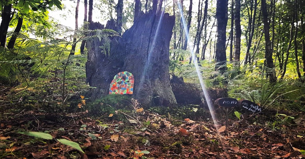 Big thanks to @bloggerheads + team for bringing the magic of the woodland alive for us @CuriousArtsFest @BylineFest this weekend. We visited the magical spot & its doors several times more before we left. Anthropological musings / insights also v much enjoyed by the adults. ☺️