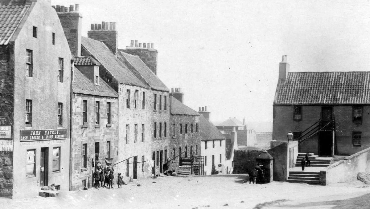 tourscotland's tweet photo. Old Tour #Scotland Ancestry Travel visit Genealogy Scottish Family History Genealogy Blog photograph of the #John #Hately grocers shop and story of #Dunbar. Dunbar is the birthplace of the explorer, naturalist and influential conservationist #John #Muir https://t.co/mhb9NTNy6D https://t.co/qvjIV4i8Vx