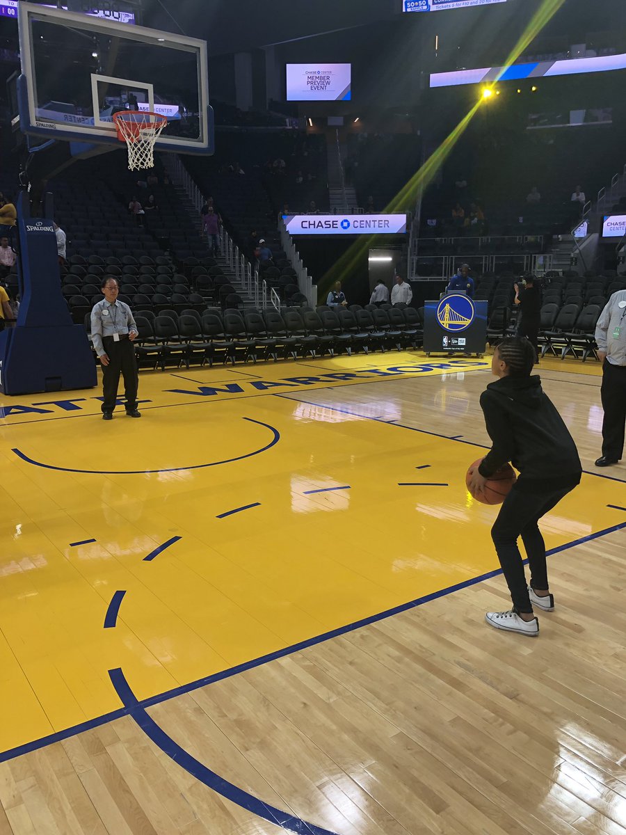 techrems's tweet image. Gotta love when your kid develops a love for the game!!! Literally stepping foot where the dubs will be ballin next season!! #chasecenter 🔥🔥💯😎