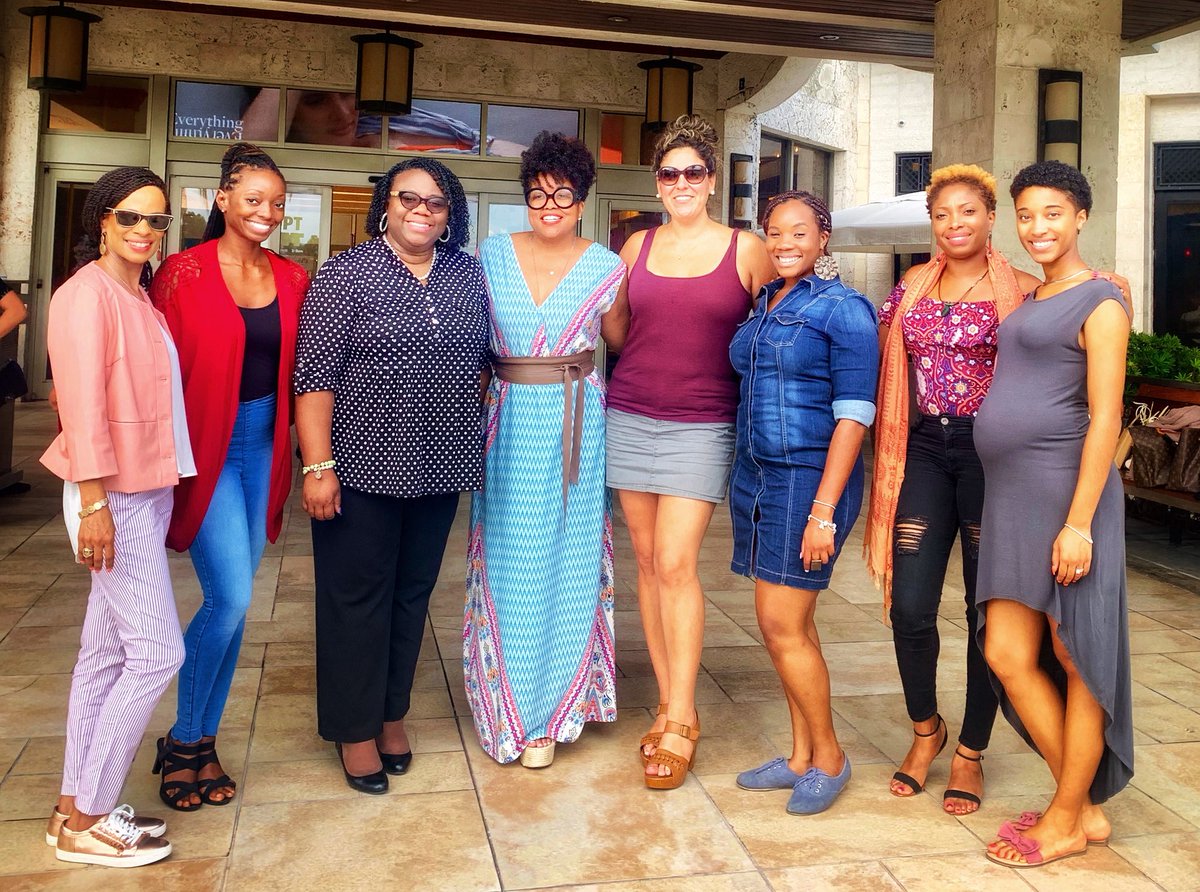 ColorCommntwk's tweet image. The #ColorCommMIA Slay Squad met today for 2019-2020 planning. It is going to be a great year.