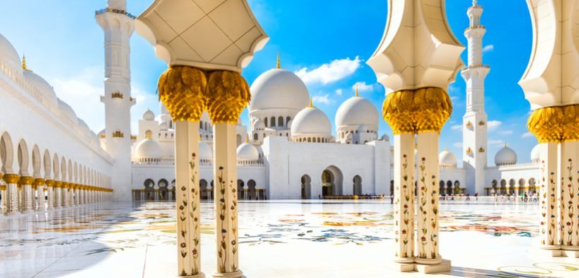 Everything is bigger and golder in Abu Dhabi! Read our top tips for visiting Abu Dhabi here --&gt; bit.ly/2Zzhv1a