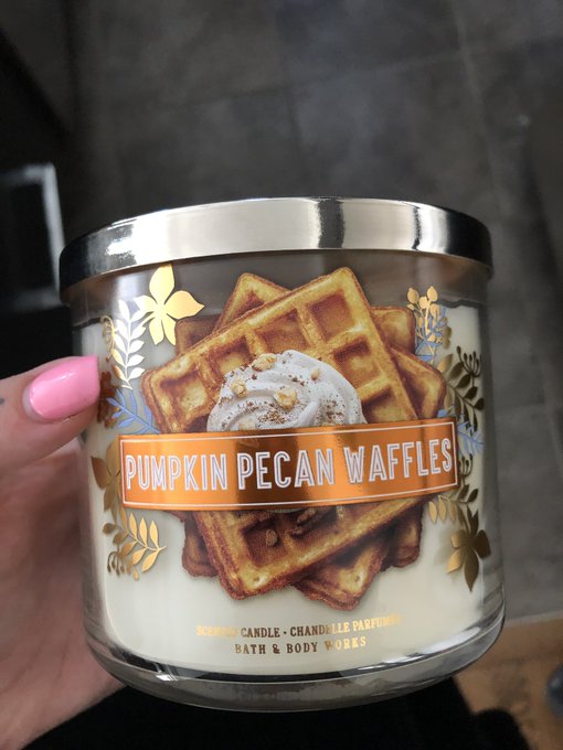 Watch lil nugget's leaked NSFW photo on TwXstars