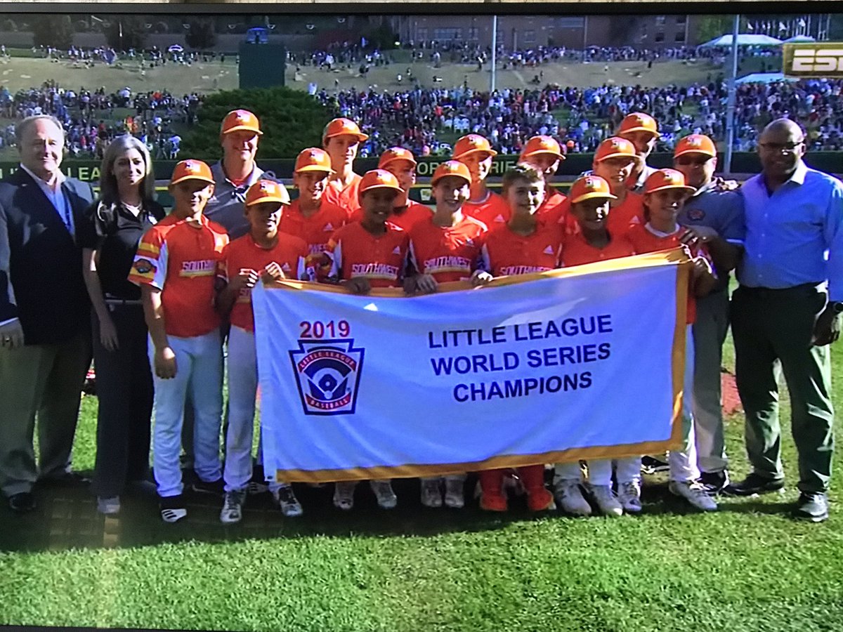 CaroleNunn's tweet photo. Congrats Louisiana 🏆🎉 🇺🇸 #LLWS2019 https://t.co/0khMZqO8MM