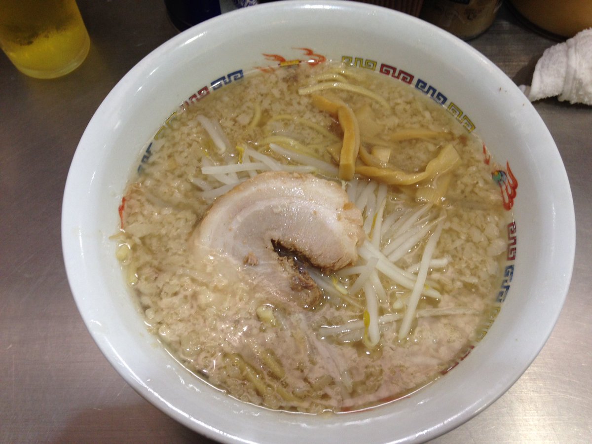iwao_kanazawa's tweet photo. ホープ軒 千駄ヶ谷本店

ラーメン ¥750

#ラーメン #らーめん #ホープ軒 #ホープ軒千駄ヶ谷 #東京 #千駄ヶ谷 #ramen #hopeken #tokyo #sendagaya https://t.co/d9TKOd6CPw