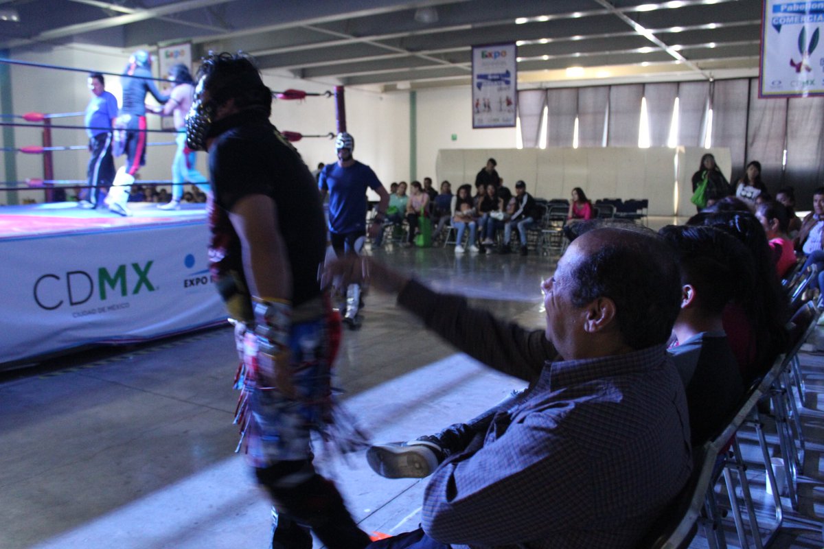 ExpoAlcaldias's tweet photo. ¡Ven al octavo piso de #ExpoReforma y disfruta de las funciones de lucha libre en #ExpoAlcaldías, #LaFeriaDeTuCiudad. #VisitaCDMX #VisitMexicoCity @promocionCDMX @fmpt_cdmx @MexicoCityLive https://t.co/30lLGPRjUL