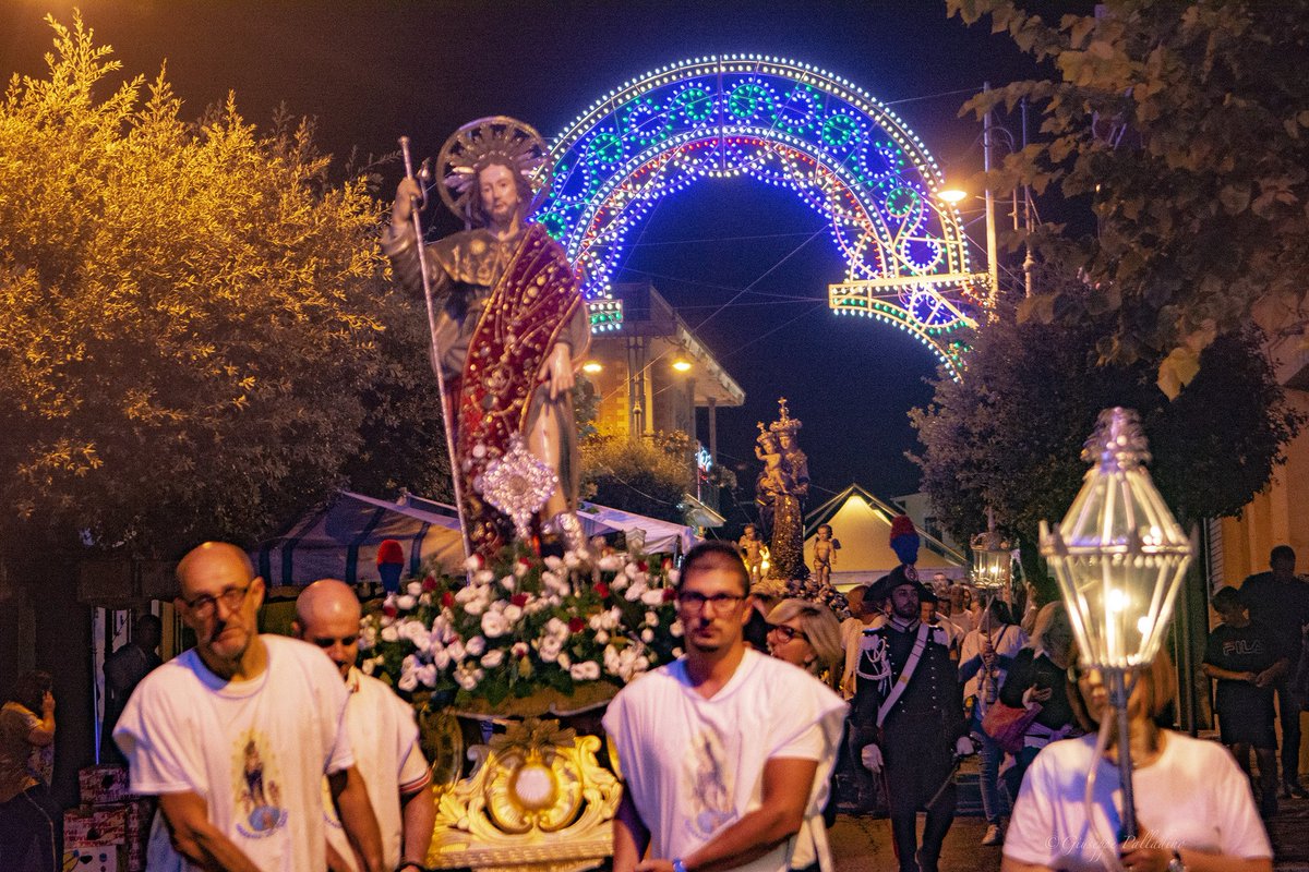 JosefPalladino's tweet photo. Saluto ai #simulacri
@cittameridiane @IlMattinoFoggia @garganolab2_0 @viaggiarepuglia @ItinDiViaggio @WeAreInPuglia @lacuocagalante @SimonaPasquino5 @luciagenti #rocchettasantantonio #weareinpuglia #giuseppepalladino #puglia #sud #mezzogiorno #tempo #tradizionidipuglia https://t.co/pgIDtRhOYE