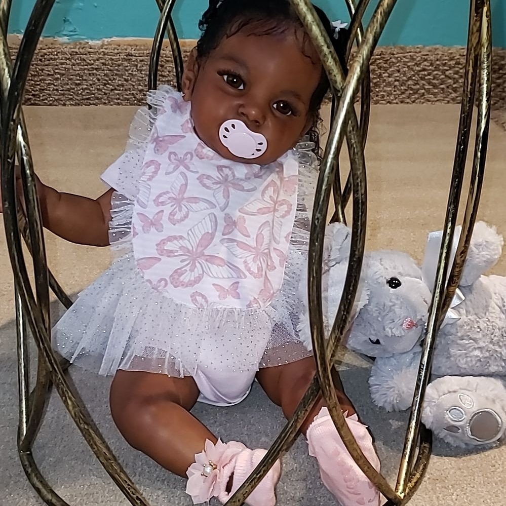 ArialFor's tweet image. #dolltherapy #dementia #Alzheimer