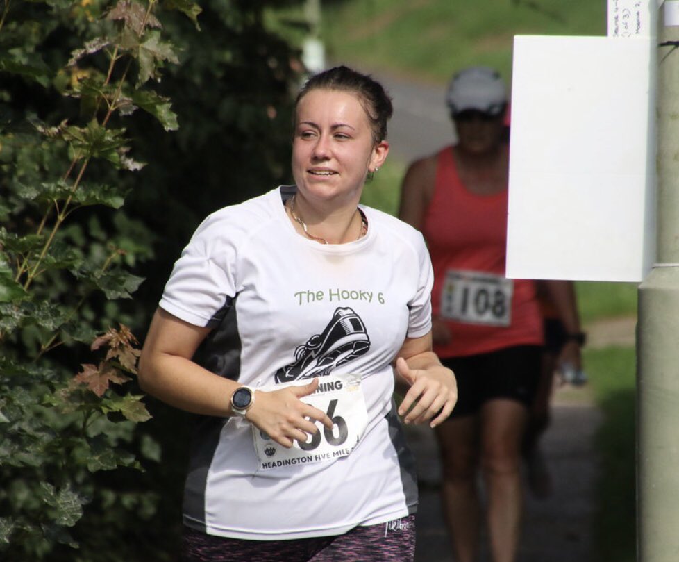 Soph2910's tweet photo. Headington 5 today, very warm but secretly loved it. #thisgirlcan #headington5m #barrycornelius #oxonraces https://t.co/qq3dsSxC06