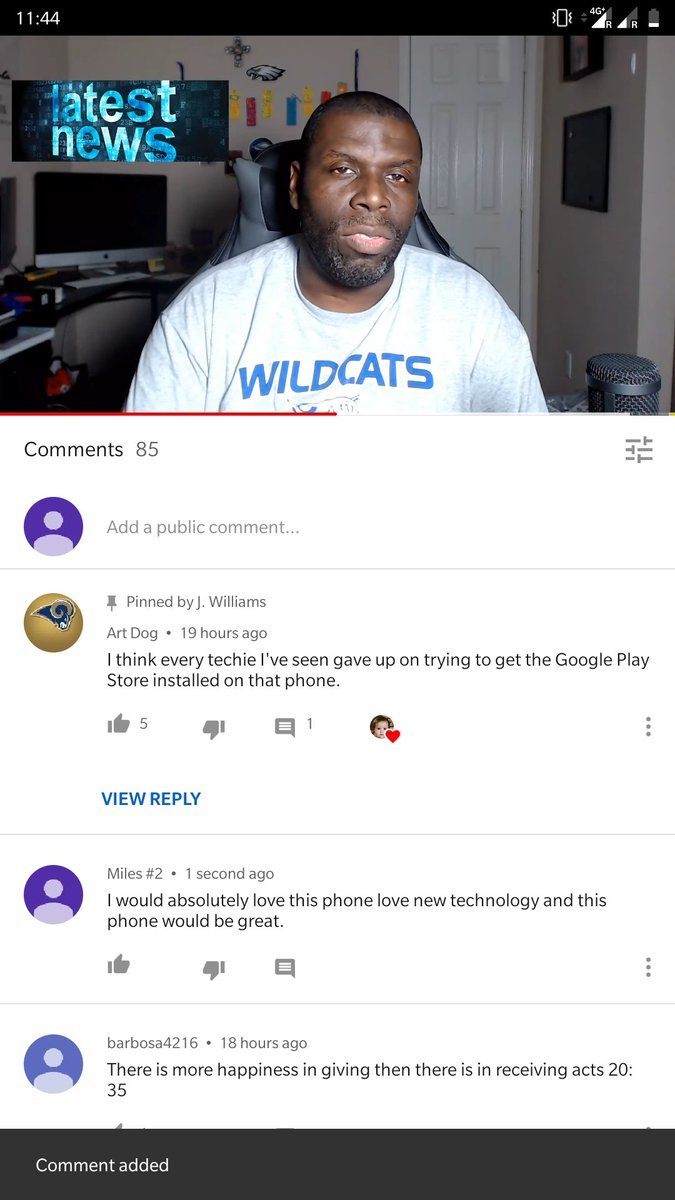 milesrobb14's tweet photo. @mrjlwilliams 
Thanks for the Giveaway a new phone would be absolutely great. https://t.co/0WrIgSw0hq