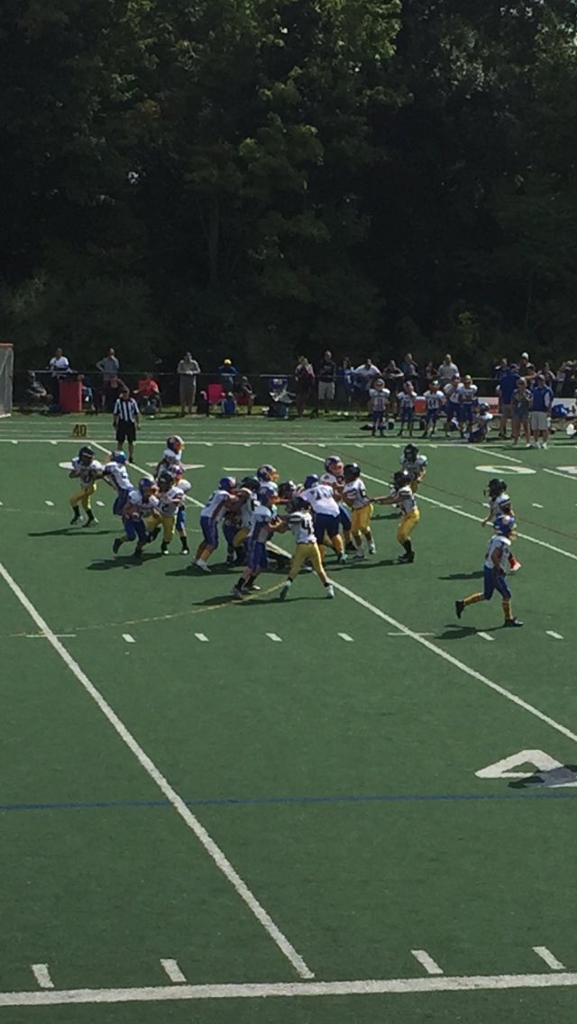 DAYOinfosports's tweet photo. The Danbury Trojans hosted the SCPW Jamboree!  A shout out to all Coaches, players and volunteers!!  The Danbury Community is invited to our upcoming Football and Cheer Pep Rally.  Join us on Friday, September 6th from 5:30 to 7:30 pm.   More information coming soon!! 🏉❤️🧡 https://t.co/aTYyrtAzPZ