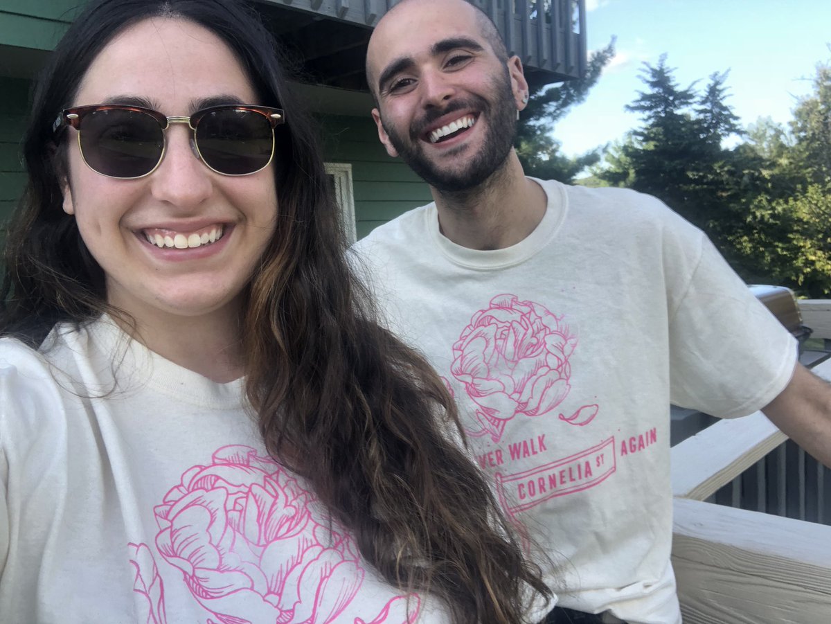 dankoenigggg's tweet photo. I am clearly still very excited about #lover ♥️ @br00kiec00kie67 @taylornation13 @taylorswift13 #LoverPopUpShop #TheLoverExperience https://t.co/MgJd0069r7