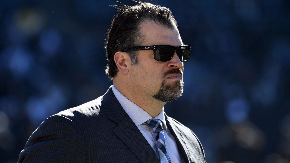 LockedOnColts's tweet photo. #Colts first round picks from 2013-2015 under Ryan Grigson when Andrew Luck was 100% healthy:
- Bjoern Werner
- Traded pick for Trent Richardson
- Phillip Dorsett
Only took two offensive lineman in the top 100 during those three years: Hugh Thornton and Jack Mewhort. https://t.co/1qQQFnvFwc