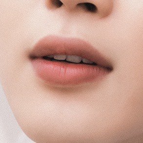 jiggukharmony's tweet photo. jimin lips apreciation - a thread https://t.co/v4FqdxNUmT