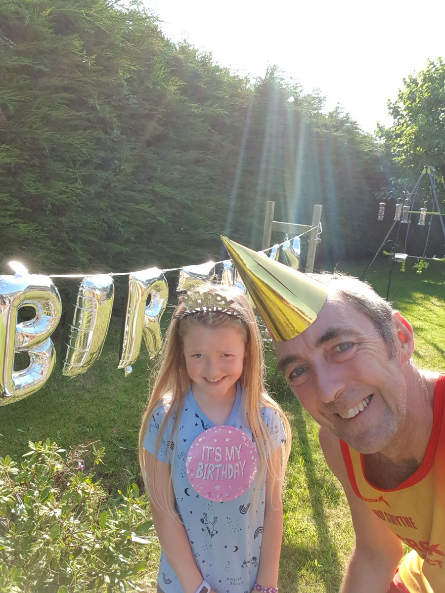 LordSmythe's tweet photo. #Runstreak day 4620
25/08/2019
25:08 - 5k
intended to run 7mile due to #family #birthdaygirl had to make do with running for a time of 25:08 to coincide with the date 25/08
Today's run dedicated to the gorgeous grandbairn #PrincessHarriet 7th birthday today ππ¦β€ https://t.co/sI5EWEZo1h