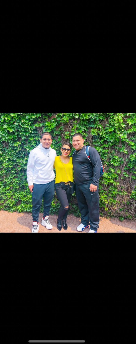 toshifty24's tweet photo. I just wanna give a special shout out to these two for raising me to be such a strong young man. Also for putting so much time, effort, and money in to me thru this entire process. I promise I won’t disappoint y’all it will all be worth it come gameday ❤️🏀 https://t.co/mGXV0mJdls