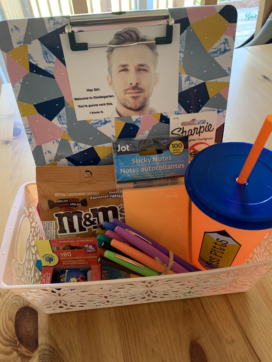 MissJKinder's tweet photo. I’m so excited (and a bit nervous!) to welcome my first intern tomorrow! My cooperating teacher did something similar for me and I remember feeling welcomed and supported, so I wanted to do the same thing for mine! 💛🍎#teacherlife #firstintern #mentorteacher #cooperatingteacher https://t.co/pbo4hWU7Bs