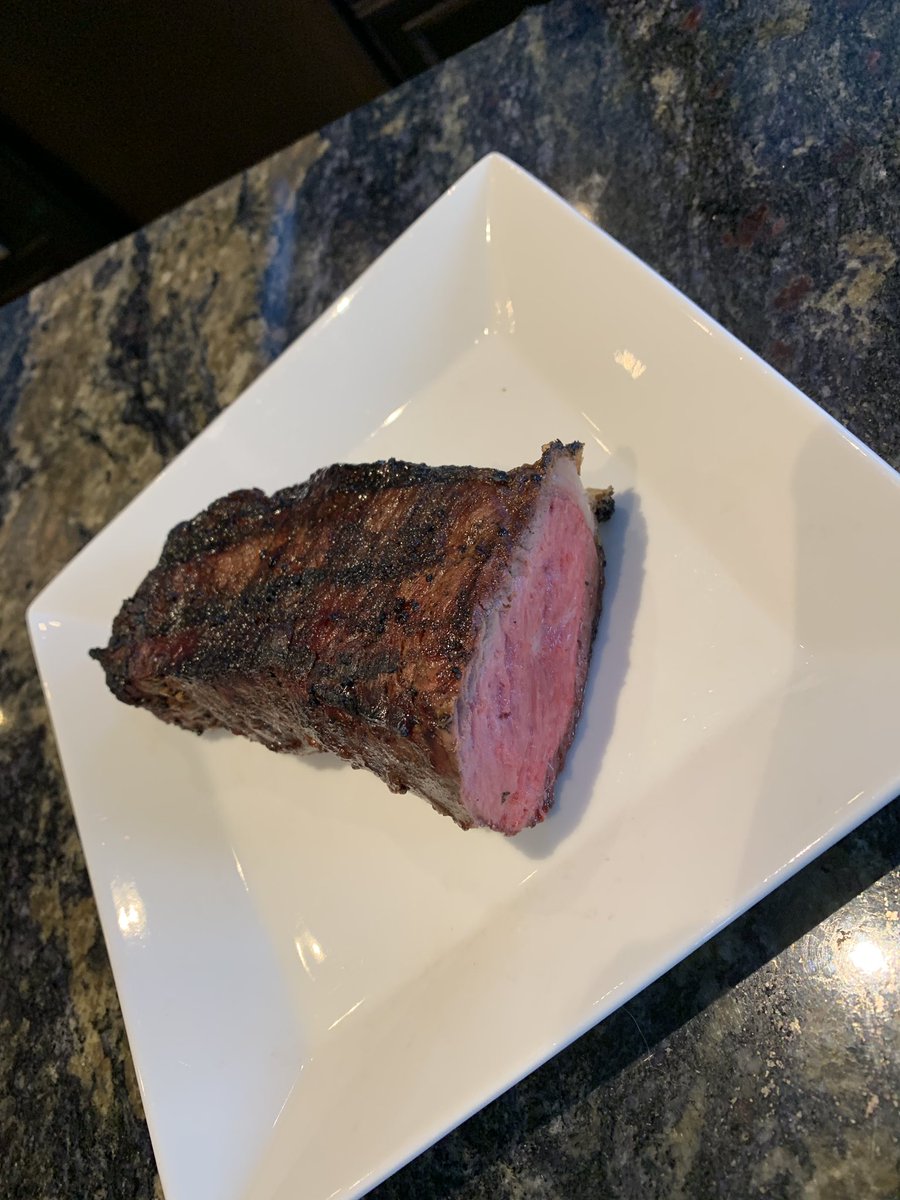 KenSchaus's tweet image. Picked up some New York strip loin steaks at the local grocery store 
We are out of our own 
By far the worst toughest steak I’ve had in years
No way anyone should have to pay this kinda price for beef and can’t eat it
Tomorrow I hopefully can find out what part of 🇨🇦 irs from