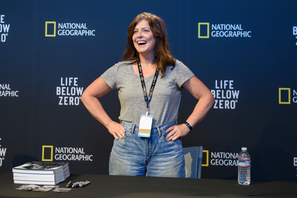 OnTheRedCarpet's tweet photo. .@SueAikens from @NatGeo's @LifeBelowZeroTV is meeting fans at #D23Expo.  #SueAikens #LifeBelowZero #NatGeo (Photo: @DisneyD23) https://t.co/hRwNcfvWYW