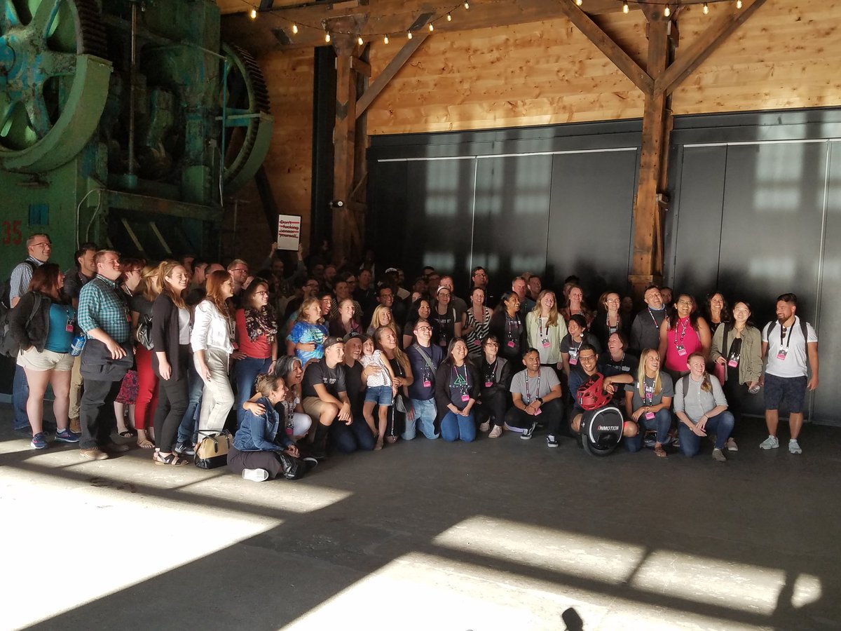 CheriseLakeside's tweet photo. Amazing group at first ever #Yarchcon in #PDX! #CSIKraken @YoungArchitxPDX - It's a wrap! https://t.co/WzVv91zNre