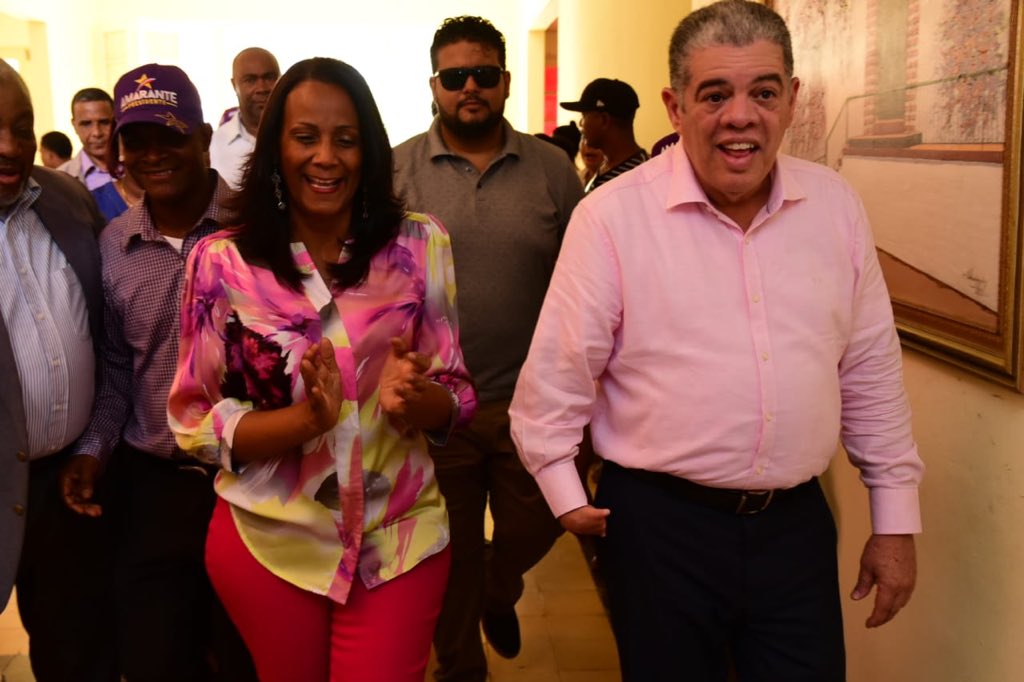 #AmaranteConLaGente Lograremos el desarrollo integral en materia de empleo, salud y en protección con derechos de maternidad, necesitamos ver a la {MUJER DOMINICANA}  integrarse de manera activa  y participar masivamente al accionar político.