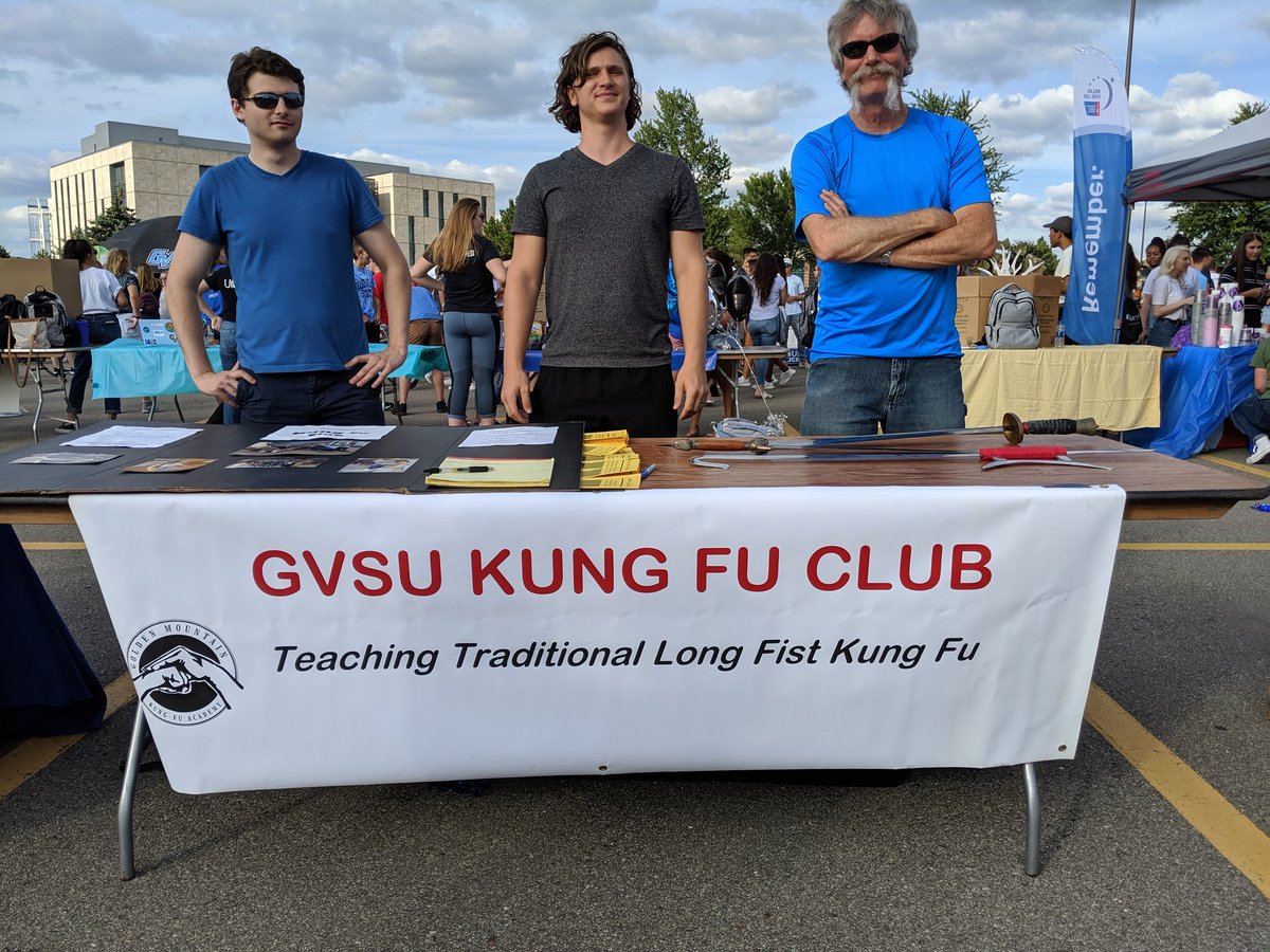 Gvsucampuslifenight Hashtag On Twitter