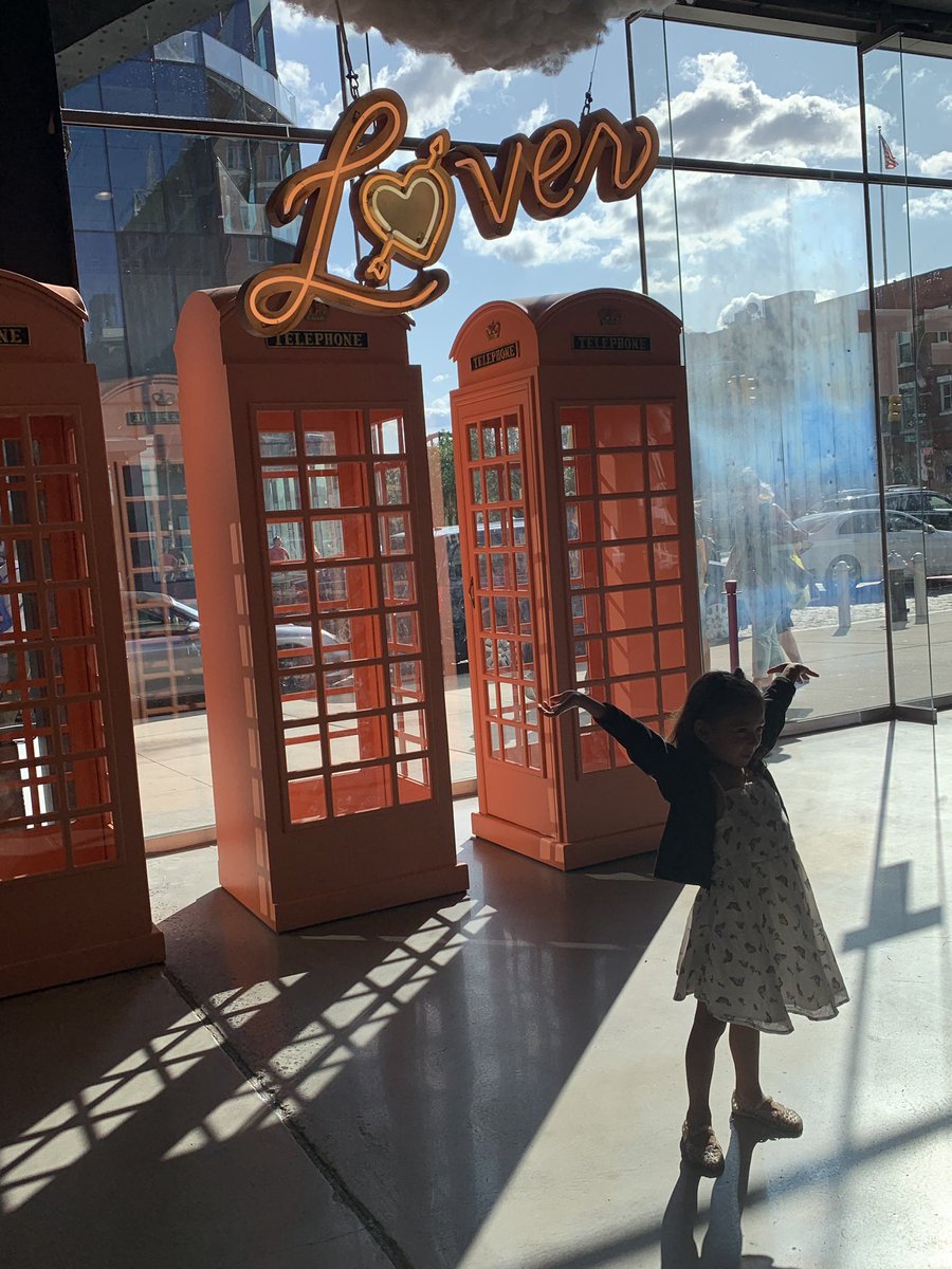 oliversshaw's tweet photo. My niece really waited on line for over TWO hours and I’ve never heard her complain about a line less (and we’ve been to Disney World ok) that’s how excited she was! I’m so glad I could share this experience with this angel 🥰💘 #TheLoverExperience @taylornation13 https://t.co/nYuuZVfoOm