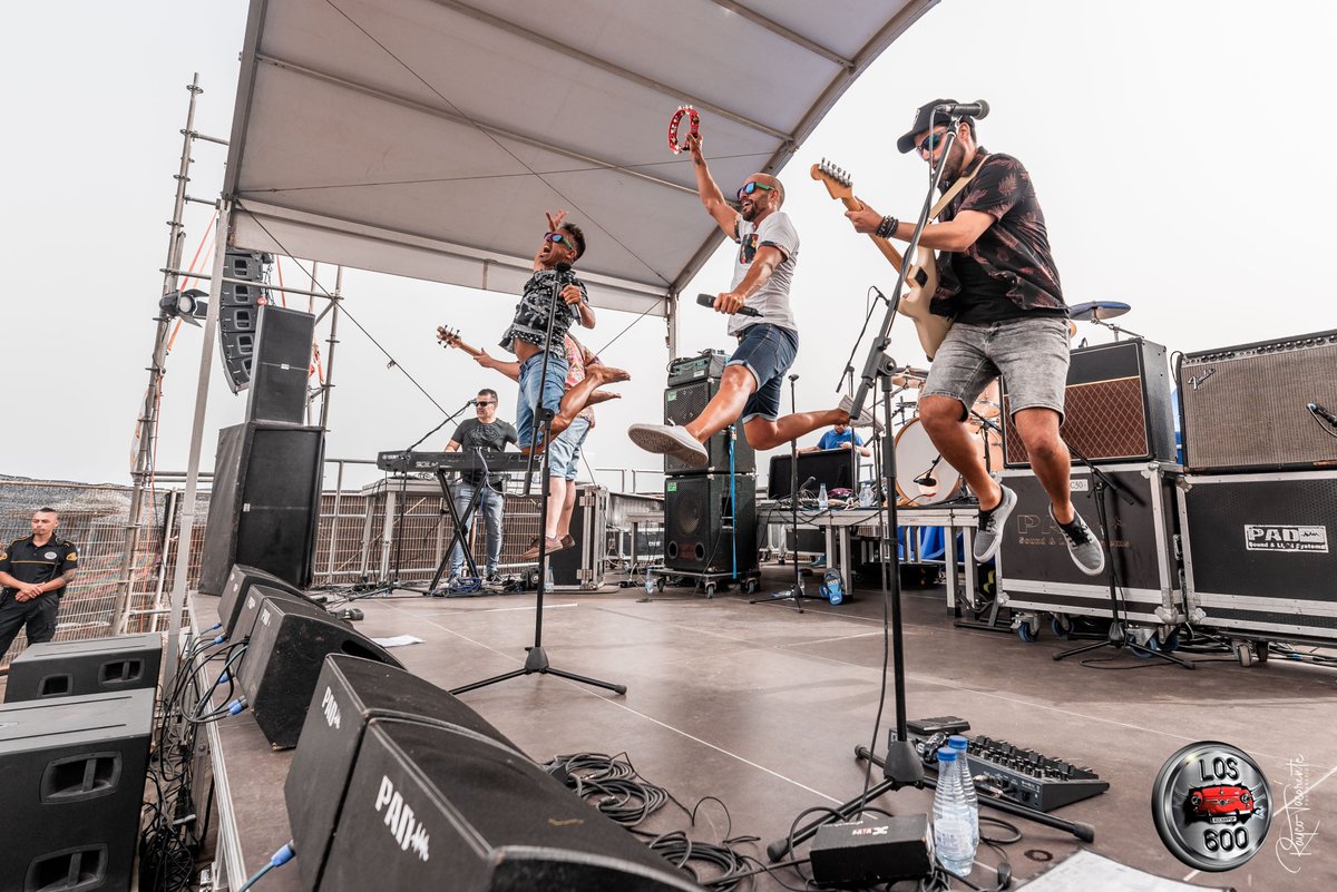 raycotacoronte's tweet photo. Ayer en el Summer Sound Festival 2019 (Gran Tarajal - Fuerteventura) con @los600oficial https://t.co/ZbY8b2HfTN