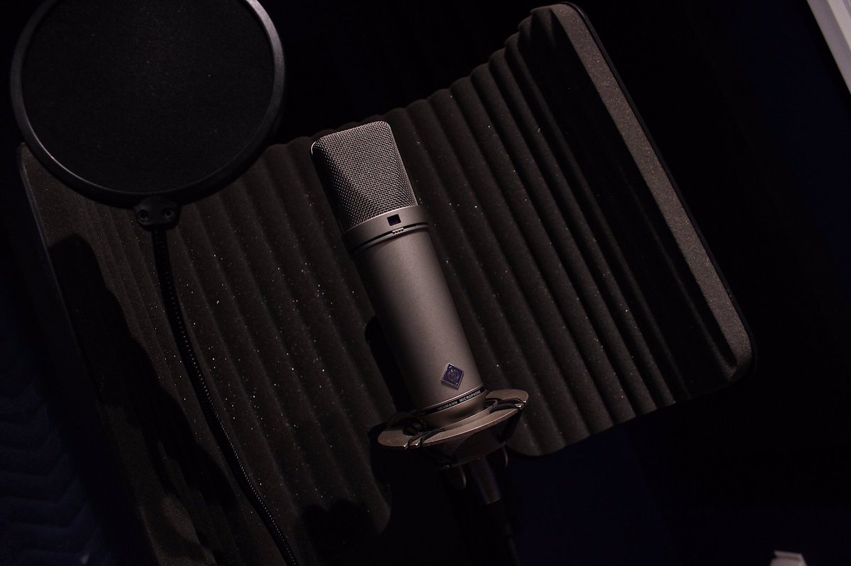 WonLifeMusic's tweet photo. What are some of your favourite mic’s!? 🎤🤔 #WonLifeStudio https://t.co/3nm5Yd7Ylj