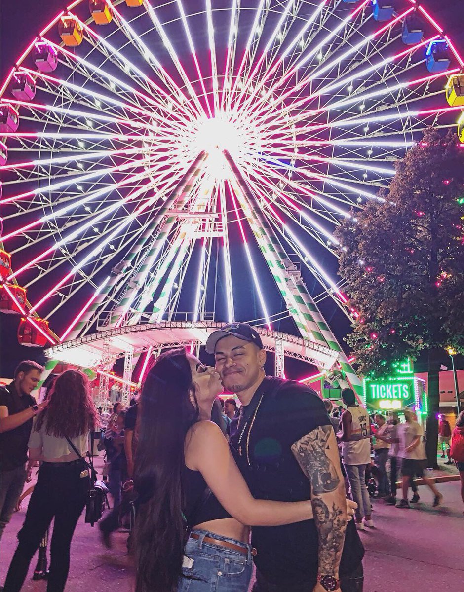 KingJr_01's tweet photo. Minnesota Statefair w my Baby👸🏻🎡♥️ #statefair #lifewithjk #couplegoals #explorepage #explore https://t.co/GplrWnuHfG