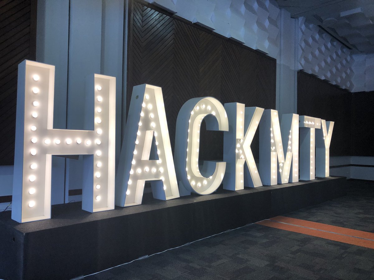 elda_quiroga's tweet photo. Y así termina una edición más de #HackMTY 🤓😘☺️ https://t.co/RKinBKeBka