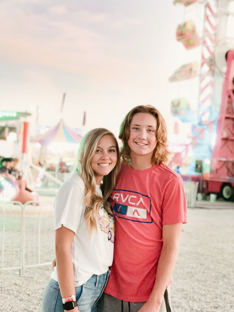myawalkerr's tweet photo. last year at the fair I had a huge crush on him. this year he’s my boyfriend🤩💘 #9months https://t.co/g6WcPTeRW1