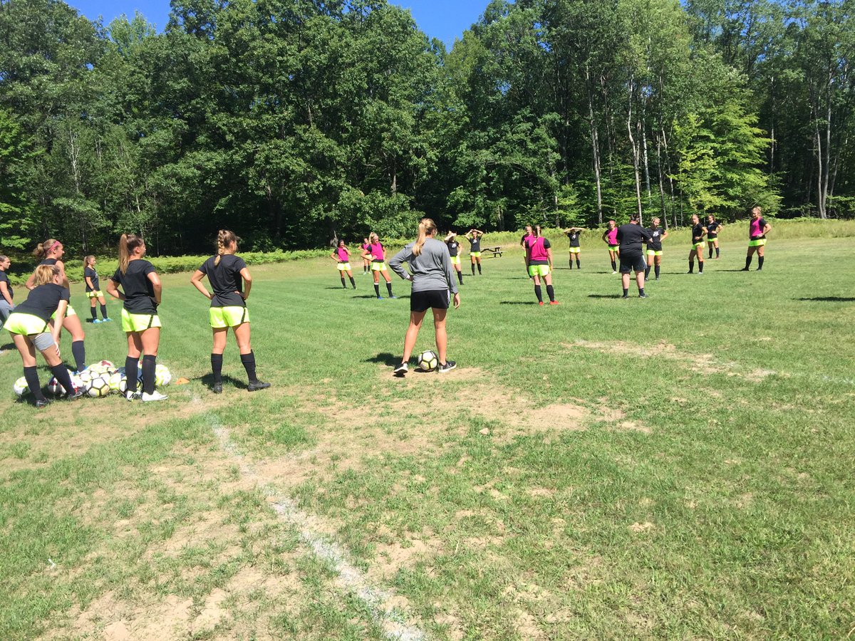 CoachDHunt's tweet photo. U before I

If you weren’t there you wouldn’t understand, but you’ll witness the results of what was invested.  Words don’t do it justice but the connections we made does.  
Great job @UIndywsoccer ! 

@stace47gk 
@VEMentality 
#VictorsEdge https://t.co/TUMiTR0KmG