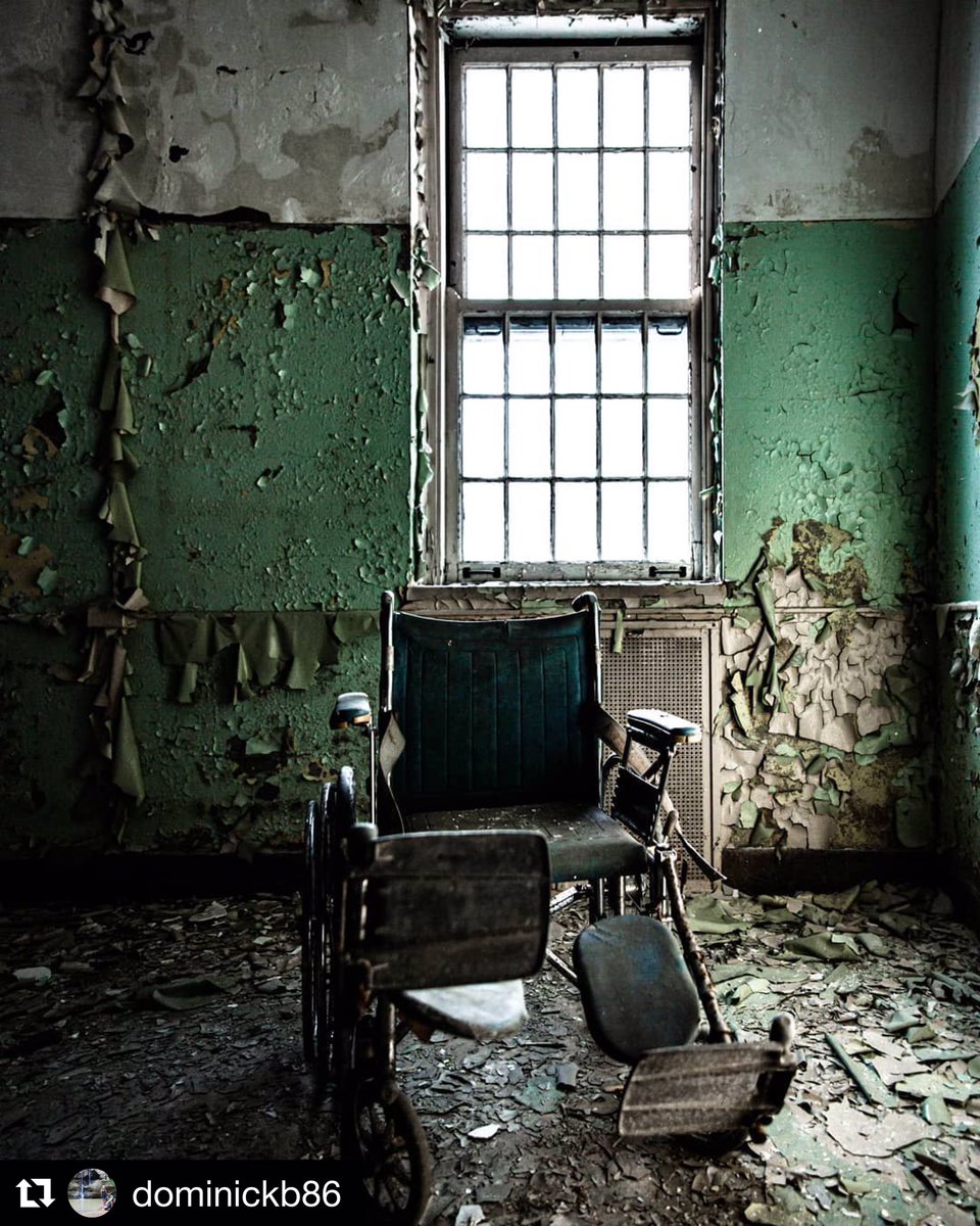 urbexartists's tweet photo. Congratulations and thanks a lot for tagging your great works and supporting us ! 
#urbex #urbexartists #abandonedplaces #abandoned #decay #abadonedwheelchair #architecture #urbexphotography  #urbanexploration #urbanexplorer https://t.co/gRjTawTQPc