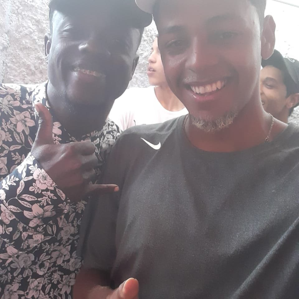 StDancinhas's tweet photo. Encontrei meu rlk pelo P.A ❤ @ArlanziinhoBdd https://t.co/xqnFZVnpMI