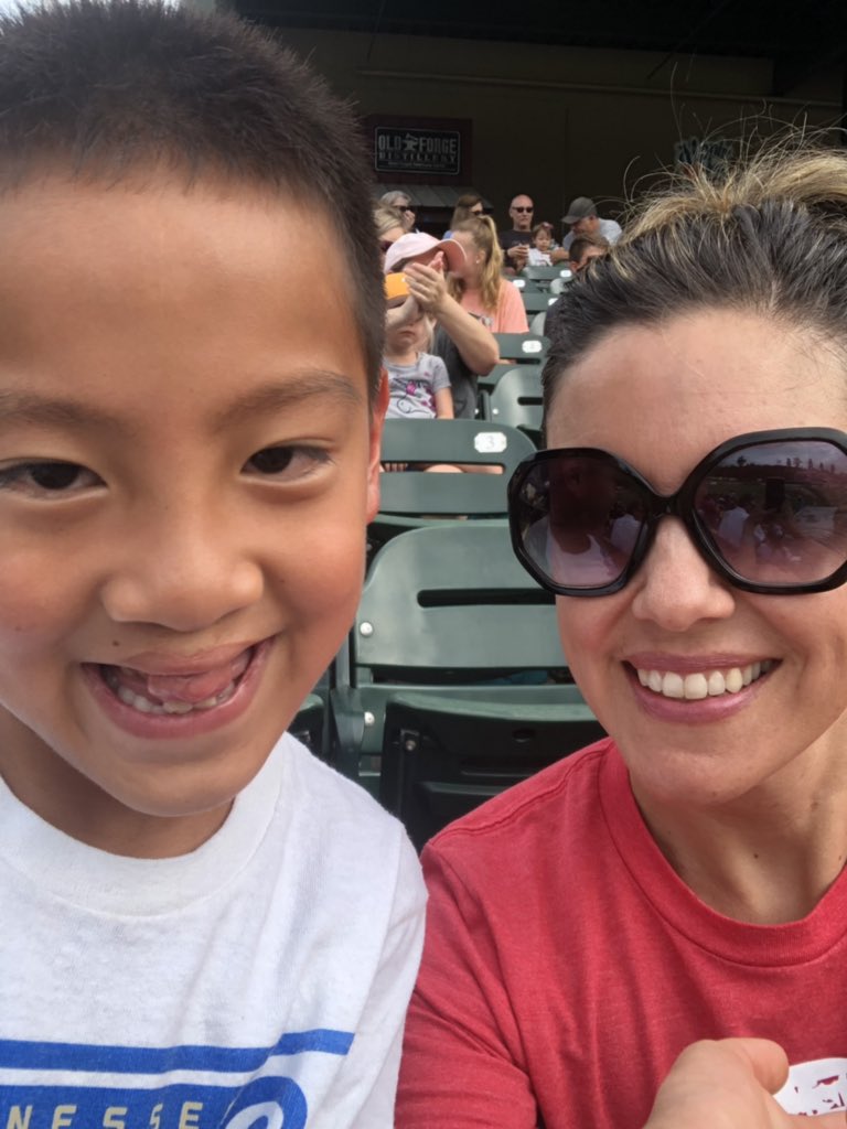 theSMMomblog's tweet photo. #smokiesselfie https://t.co/11h1ripEdL
