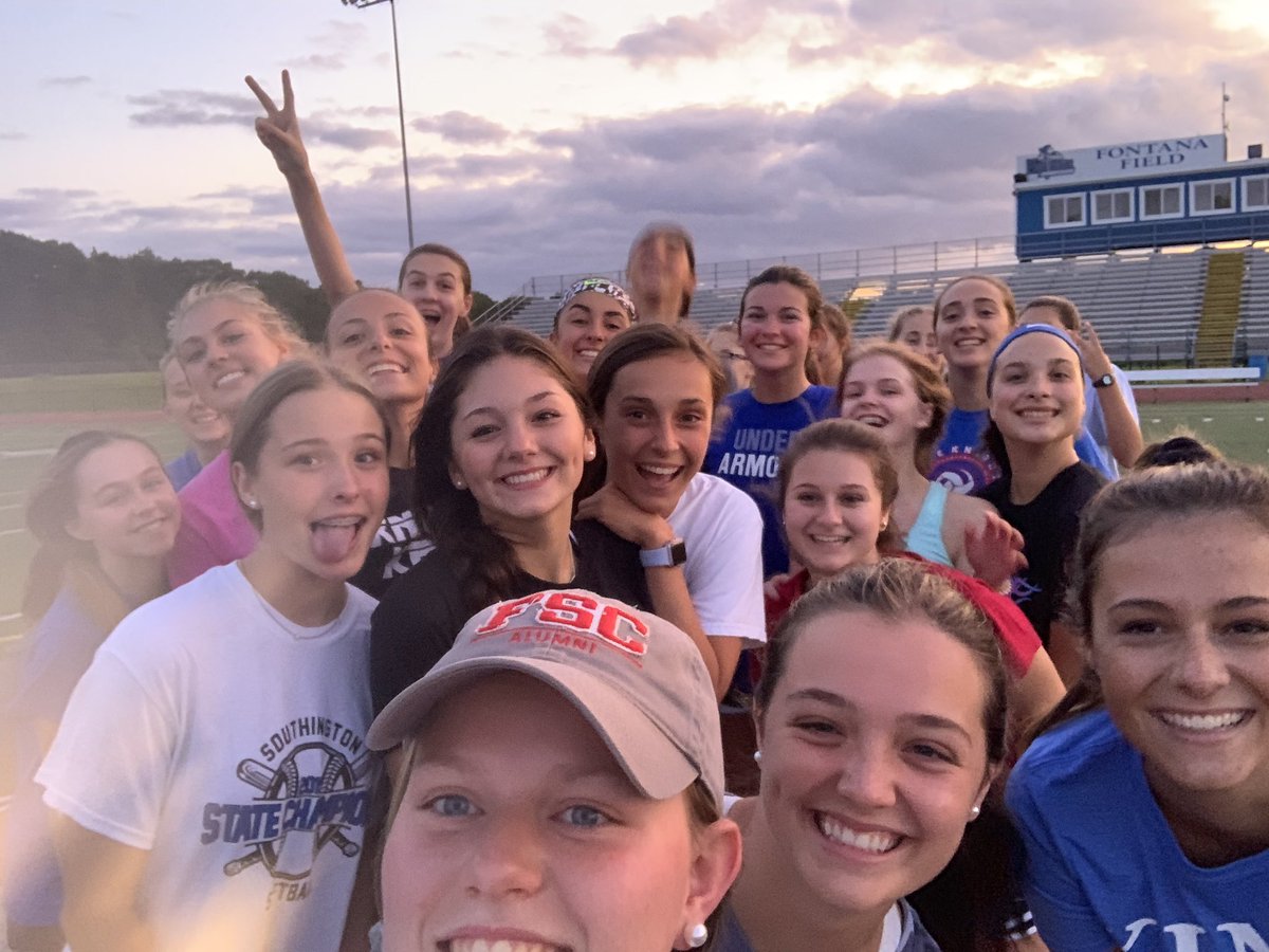 SHSGirlsVolley1's tweet photo. Last pre season conditioning before tryouts🥳🥳3 days baby...... #nolimits https://t.co/SuBiTUgRX0